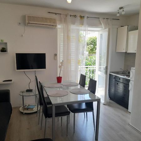 Apartment Roky Hvar Town Esterno foto